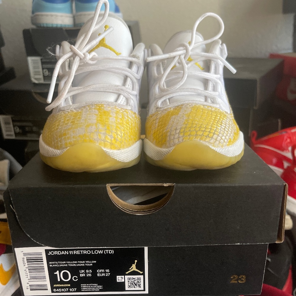 Jordan 11 Yellow/White 10c